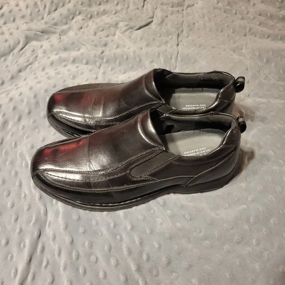 MENS SIZE 11 SOFT STAGS SLIP ON DRESS SHOES